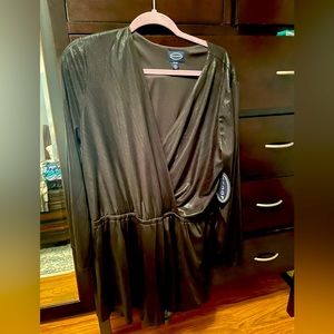 Scoop brand Romper. Size XL NWT